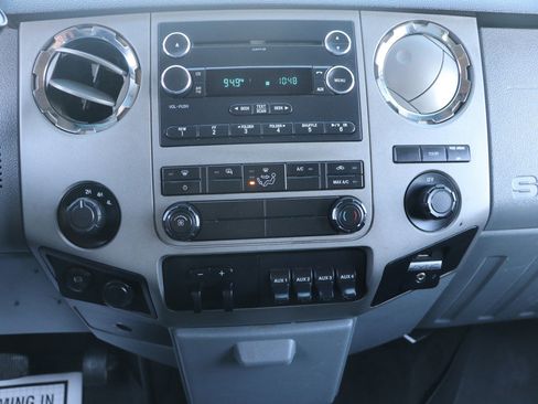 Used 2016 Ford F350 XLT w/ XLT Value Package image 18