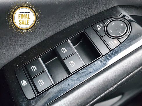 Certified 2025 MAZDA CX-30 AWD 2.5 S w/ Select Sport Pkg image 24