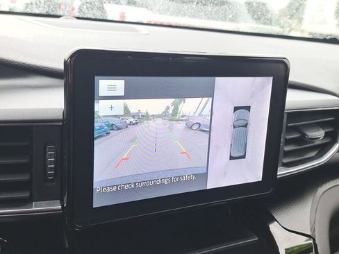 Certified 2022 Ford Explorer ST-Line w/ Class IV Trailer Tow Package image 32