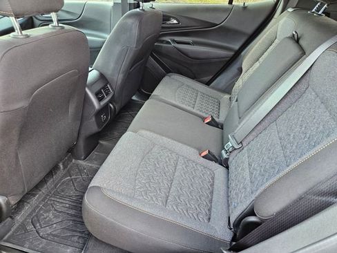 Used 2023 Chevrolet Equinox LT FWD image 13