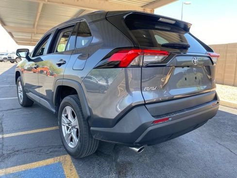 Used 2023 Toyota RAV4 XLE w/ Convenience Package FWD image 2