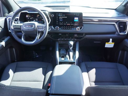 New 2026 GMC Canyon Elevation w/ Convenience Package image 12