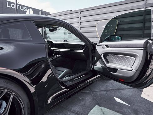 Used 2022 Porsche 911 Carrera 4 GTS w/ Premium Package image 25