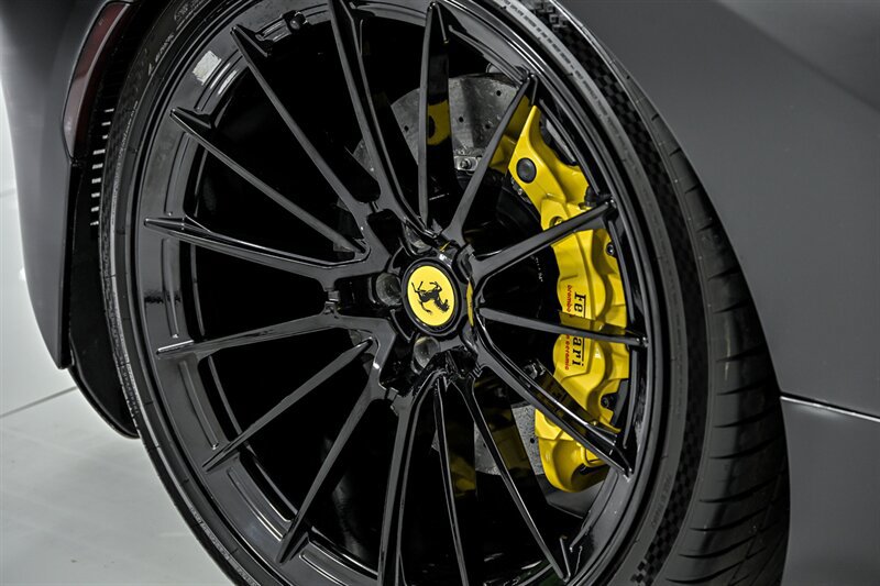 Used 2020 Ferrari F8 Tributo RWD image 20