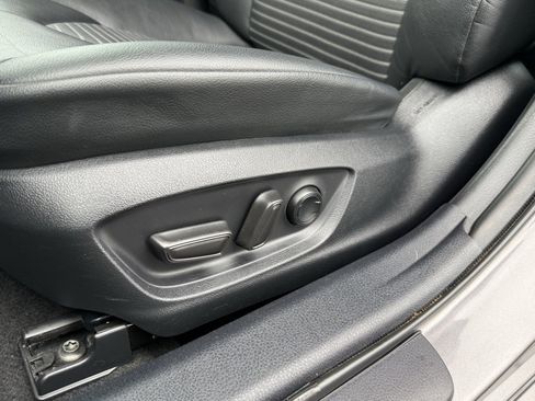 Used 2024 Toyota Camry SE image 22