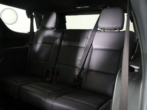 Used 2025 Chevrolet Tahoe LT AWD/4WD image 34