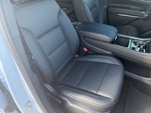 New 2026 Chevrolet Traverse LT image 38