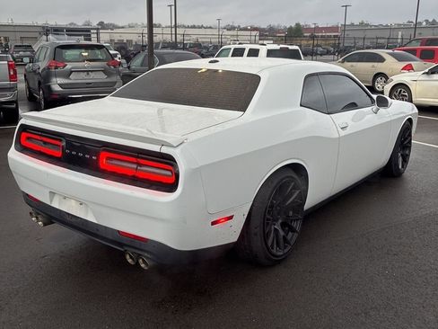 Used 2016 Dodge Challenger SXT w/ Super Sport Group (SS/T) image 5