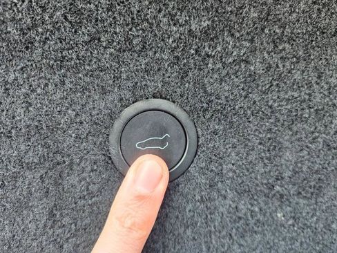 Used 2023 Tesla Model S Plaid image 76