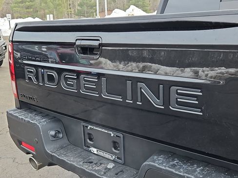 New 2026 Honda Ridgeline Black Edition image 5