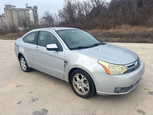 Used 2008 Ford Focus SES image 4