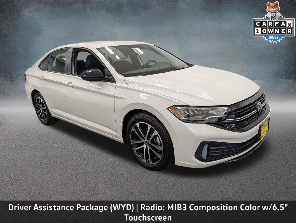Used 2023 Volkswagen Jetta Sport FWD image 3