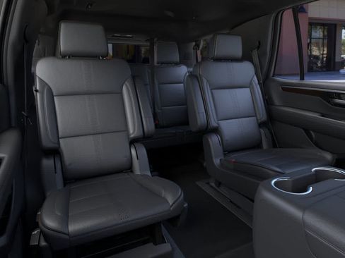 New 2026 Chevrolet Tahoe High Country image 17