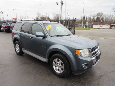 Used 2011 Ford Escape Limited w/ 302A Rapid Spec Order Code image 3