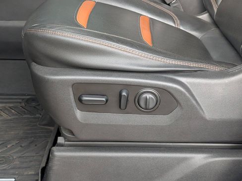 Used 2020 GMC Sierra 1500 AT4 w/ AT4 Premium Package AWD/4WD image 13