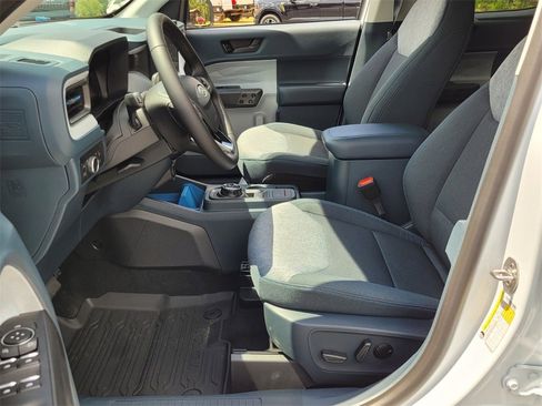 New 2025 Ford Maverick XLT w/ XLT Luxury Package image 5