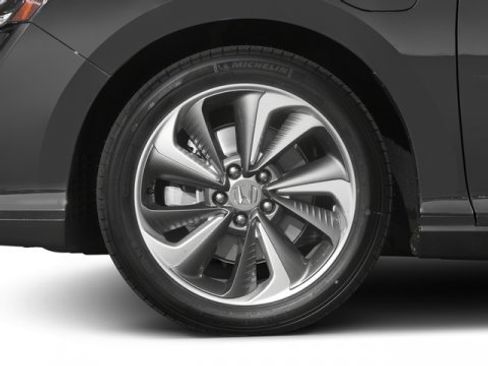 Used 2018 Honda Clarity Touring image 11