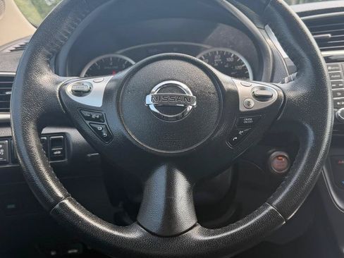 Used 2019 Nissan Sentra SV w/ Special Edition Package FWD image 21