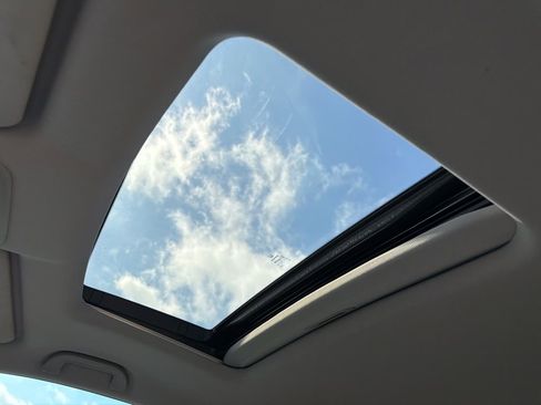 Used 2016 Honda Pilot EX-L image 17