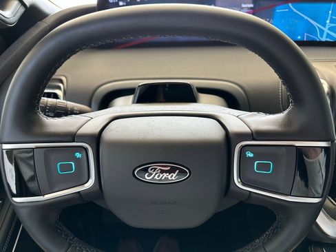 New 2026 Ford Expedition Max Platinum image 37