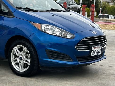 Used 2018 Ford Fiesta SE image 10