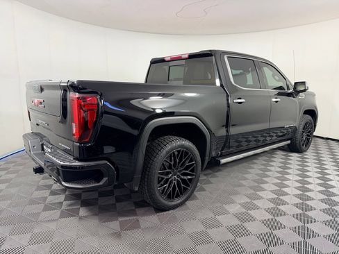 Used 2022 GMC Sierra 1500 Denali w/ Denali Premium Package AWD/4WD image 8