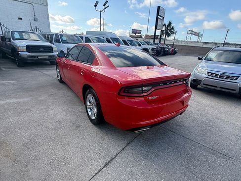 Used 2023 Dodge Charger SXT image 6