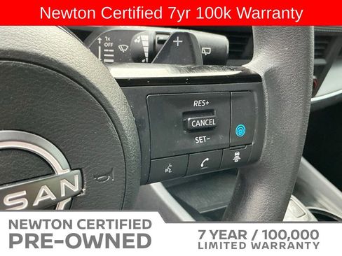 Used 2023 Nissan Rogue SV FWD image 20