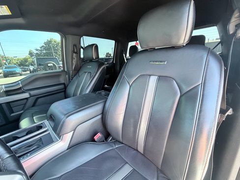 Used 2018 Ford F150 Platinum AWD/4WD image 22