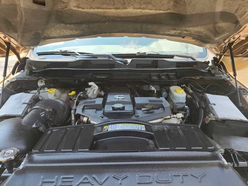 Used 2011 RAM 2500 ST w/ ST Popular Equipment Group AWD/4WD image 38