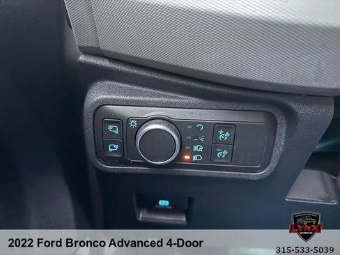 Used 2022 Ford Bronco Badlands w/ Sasquatch Package image 28