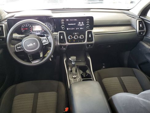 Certified 2023 Kia Sorento LX FWD image 12