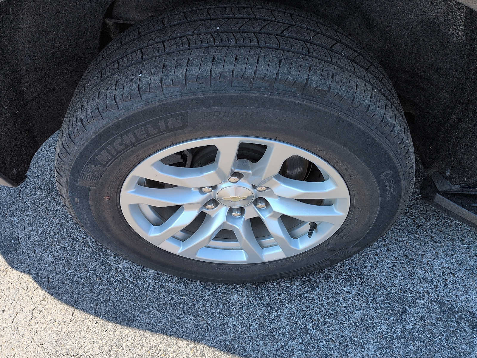 Used 2021 Chevrolet Tahoe LT AWD/4WD image 9