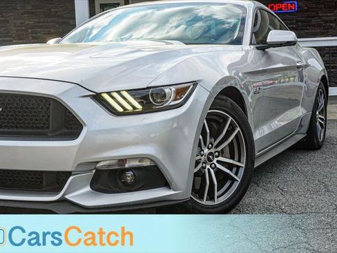 Used 2017 Ford Mustang GT Premium image 6
