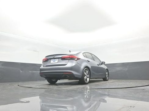 Used 2018 Kia Forte S w/ S Technology Plus Package image 30