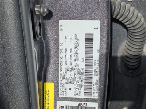 Used 2018 Toyota Tundra SR5 w/ SR5 Upgrade Package image 15