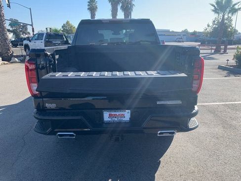 New 2025 GMC Sierra 1500 Elevation image 5