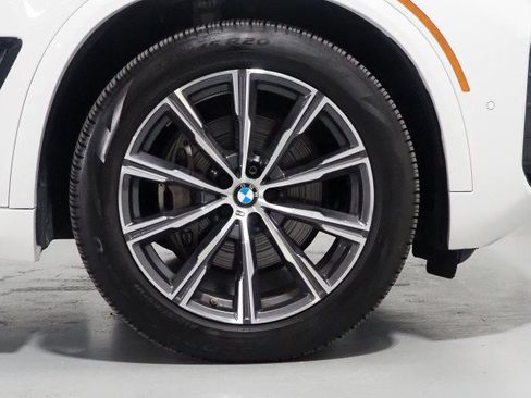 Used 2026 BMW X5 xDrive40i AWD/4WD image 61