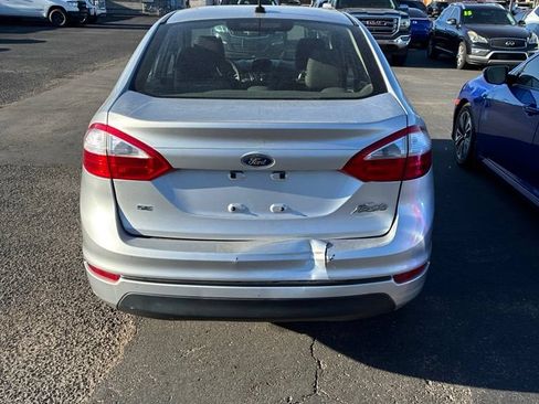 Used 2017 Ford Fiesta SE w/ Cold Weather Package FWD image 5