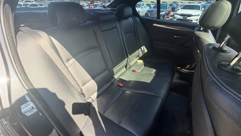 Used 2014 BMW 535i xDrive w/ M Sport Package AWD/4WD image 12