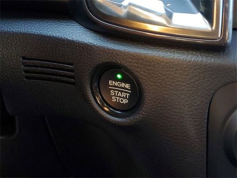 Used 2022 Ford Ranger Lariat w/ Equipment Group 501A High image 19