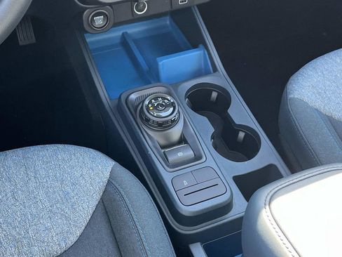 Used 2025 Ford Maverick XLT image 14