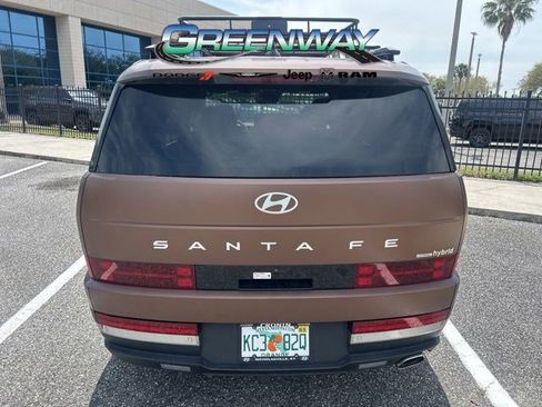 Used 2024 Hyundai Santa Fe Limited image 7