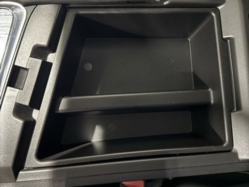 Used 2019 Buick Enclave Premium image 26