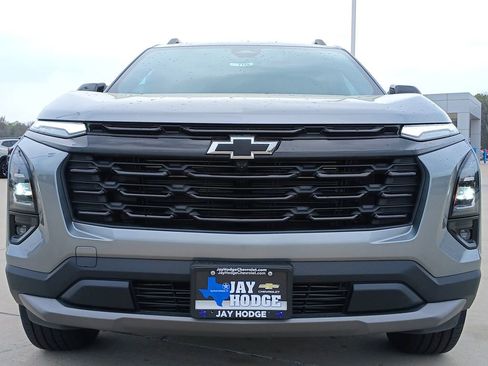 New 2026 Chevrolet Equinox LT w/ Convenience Package II image 32