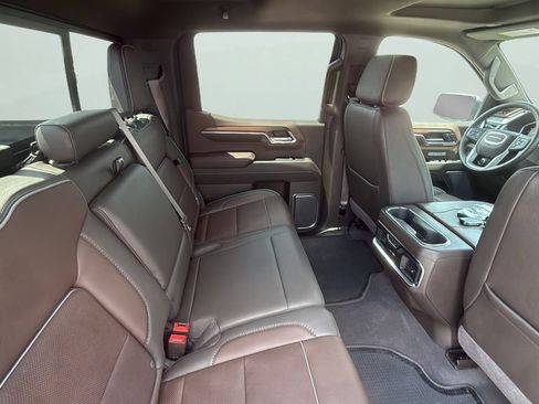Used 2024 GMC Sierra 1500 Denali w/ Denali Reserve Package AWD/4WD image 14