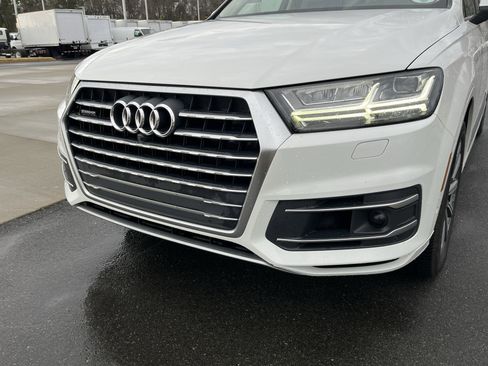 Used 2019 Audi Q7 3.0T Premium Plus w/ Premium Plus Package image 11