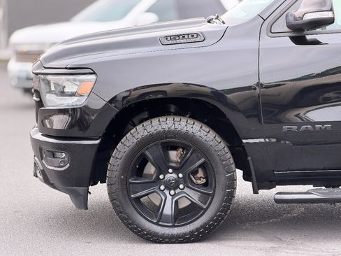 Used 2020 RAM 1500 Big Horn AWD/4WD image 12