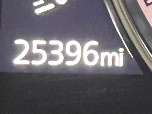 Used 2022 MAZDA MAZDA3 s image 18