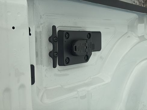 New 2026 RAM 3500 Big Horn AWD/4WD image 19